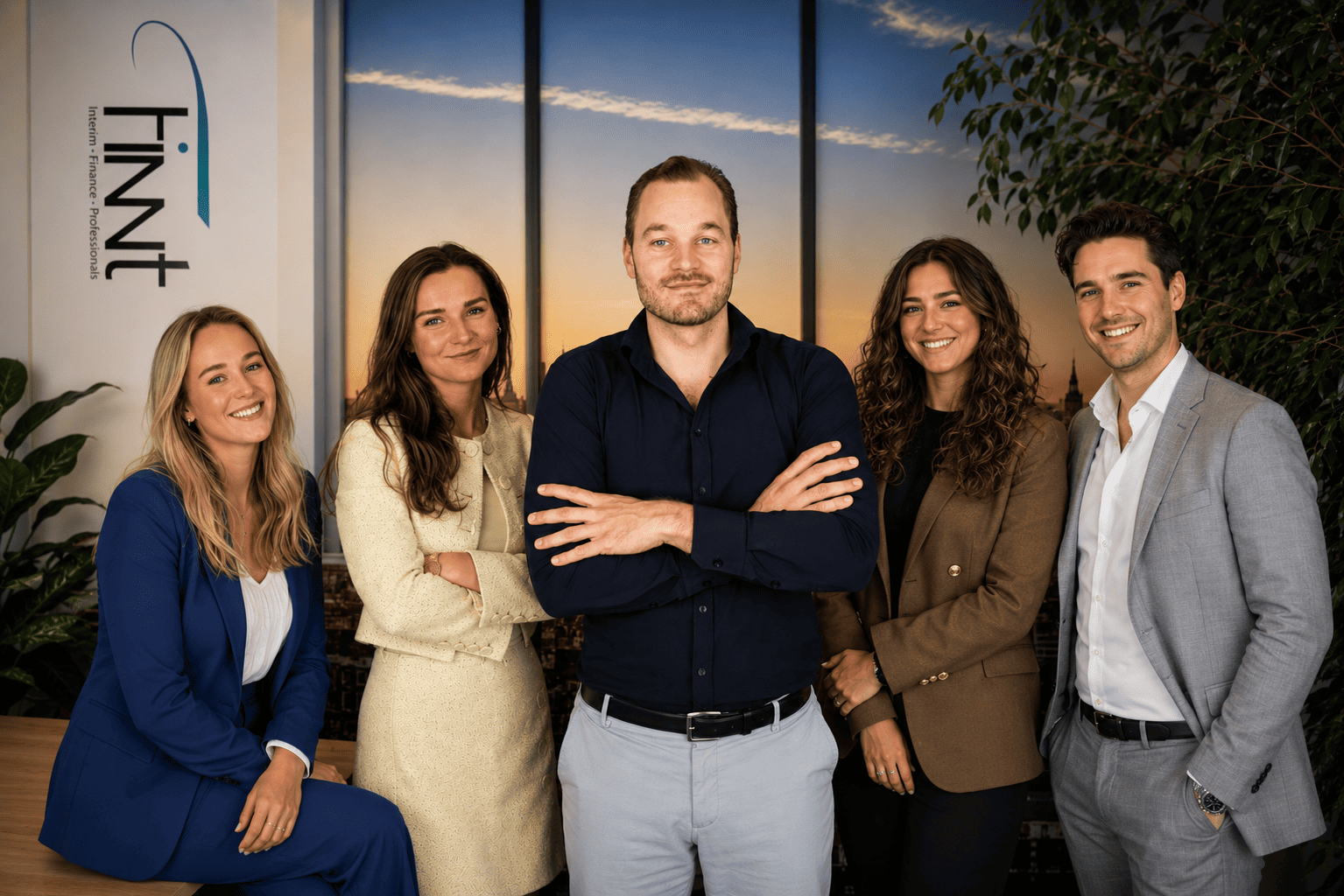 Het team van Finnt op kantoor